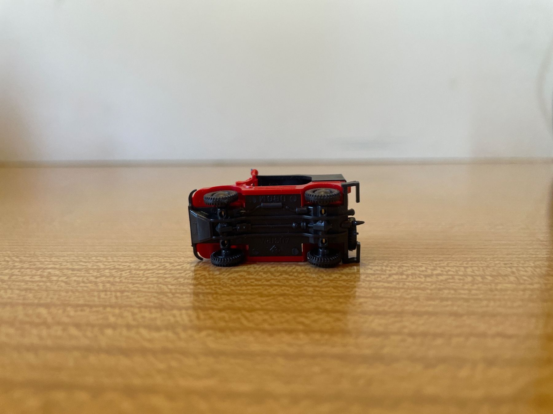 Roco Modellini di ferrovie: Roco Rotes Miniaturauto – Usato da Suhr venduto da Daneli7 3