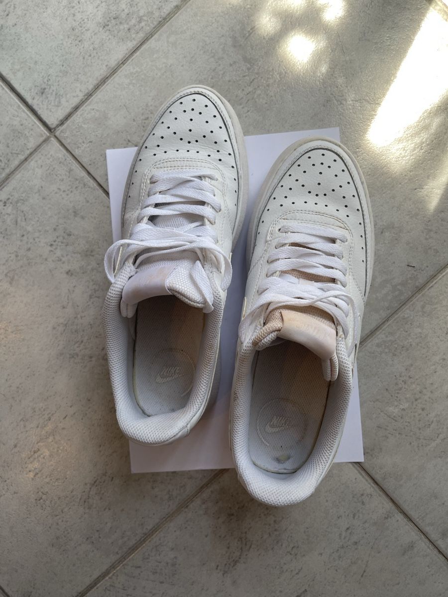 Nike Chaussures femmes:     Damen-Sneaker – D'occasion à Luzern par ygl_8hn7 3
