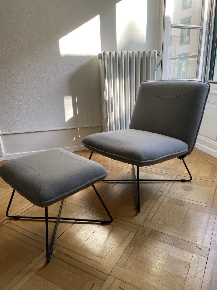 Pfister Fauteuils: Sessel mit Hocker grau guter Zustand – D'occasion à Biel/Bienne par Michaelkern 2