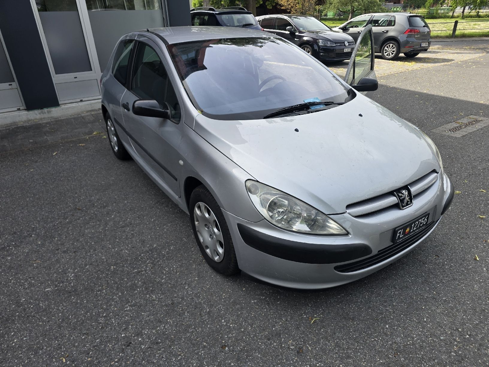 Peugeot Automobili: Peugeot 307 1.4 – Difettoso da Eschen venduto da DerReto