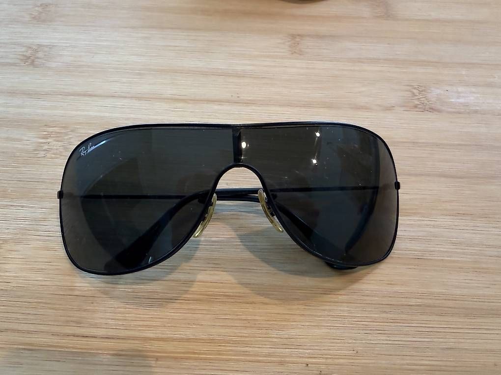 Ray-Ban Occhiali & Lenti: Ray Ban RB3211 – Usato da Les Geneveys-sur-Coffrane venduto da ba_s