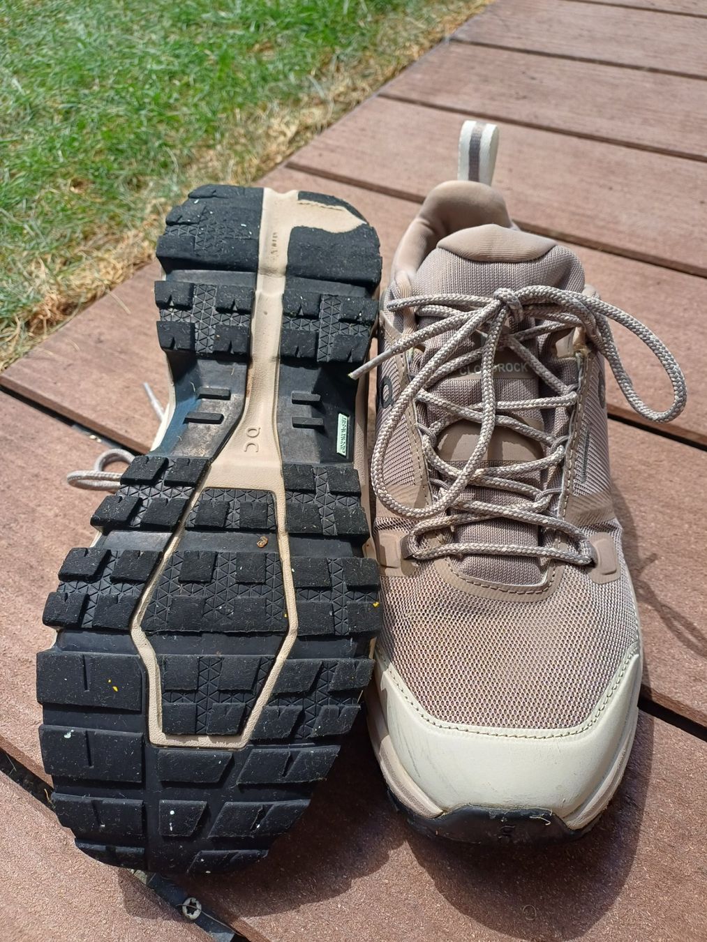 On Damenschuhe: On Cloudrock Waterproof Grösse 42 – Gebraucht aus Boningen von schnaegg666 1