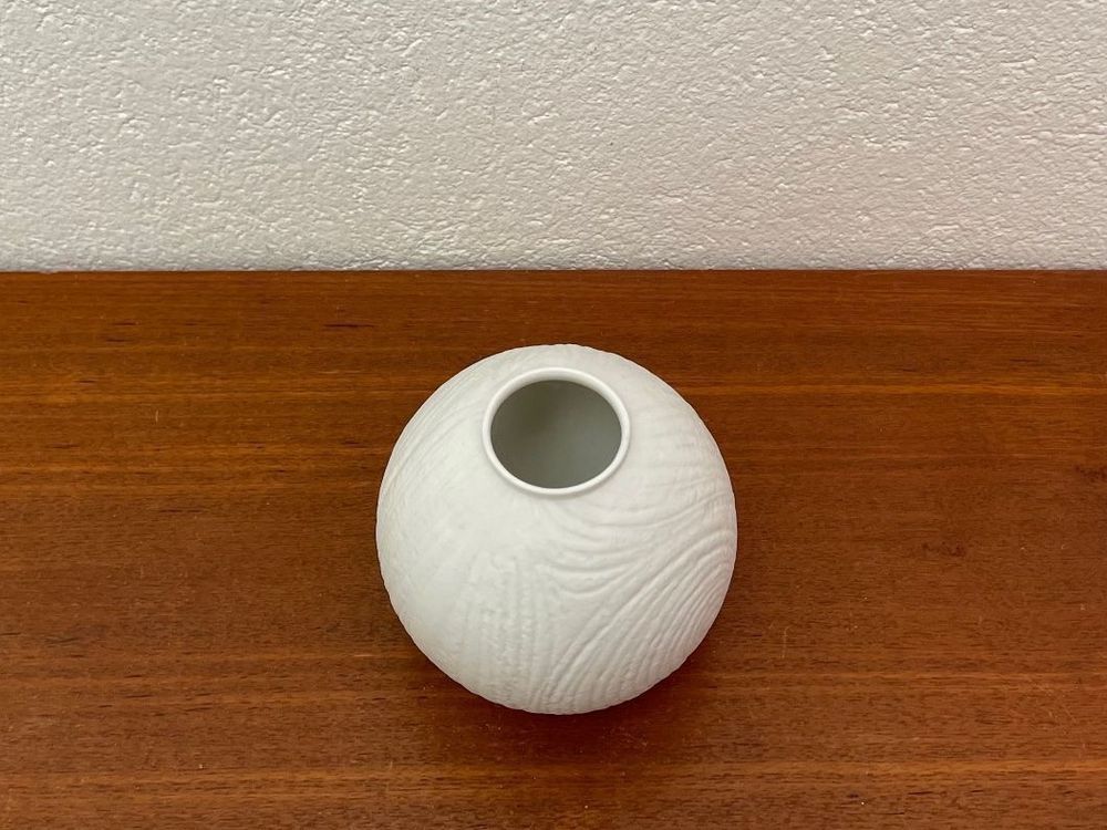 kleine-kugelvase-rosenthal-dezentes-relief-porzellan-vase-gebraucht