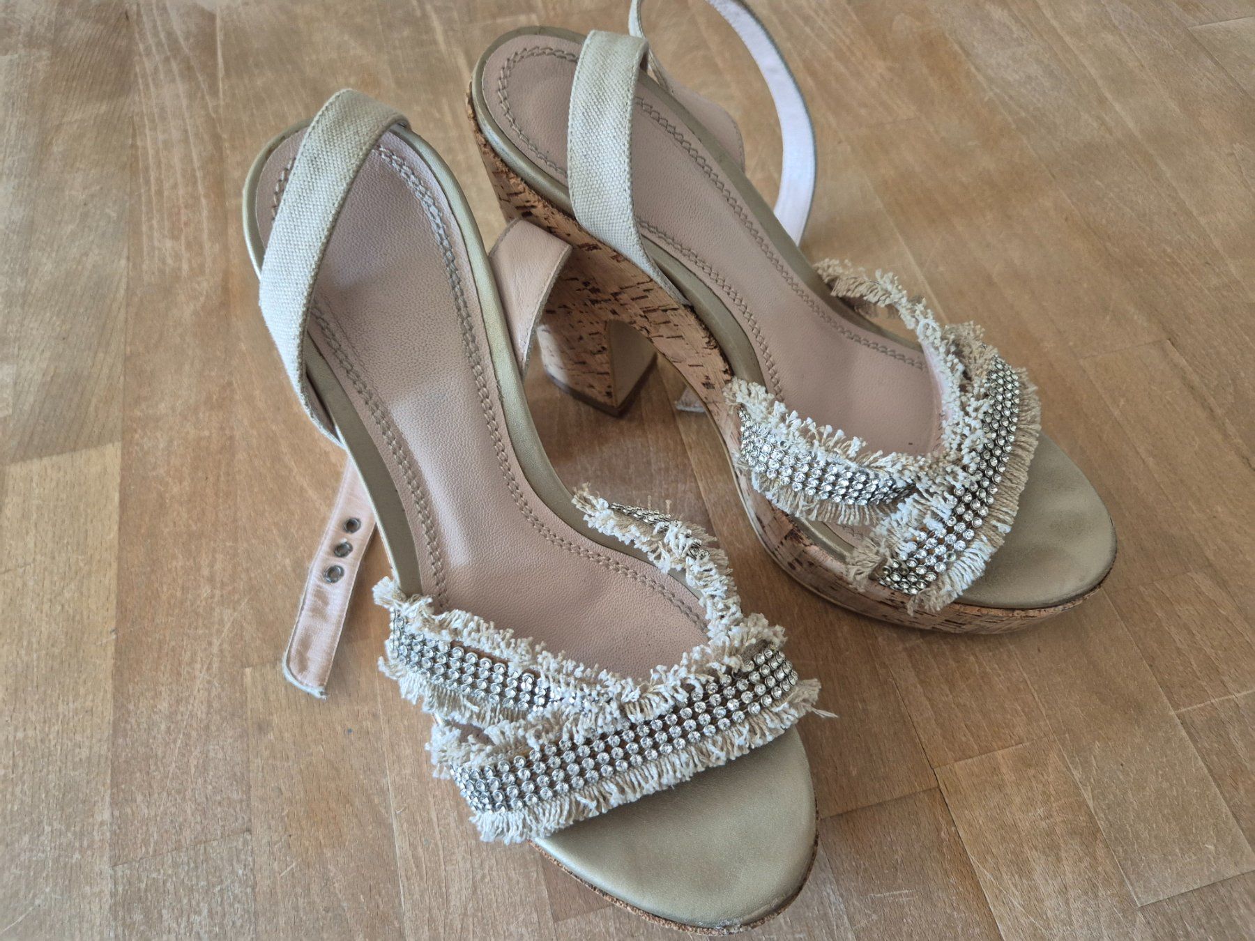 Chaussures femmes: Bequeme Pumps (38) – D'occasion à Liebefeld par 2tehand