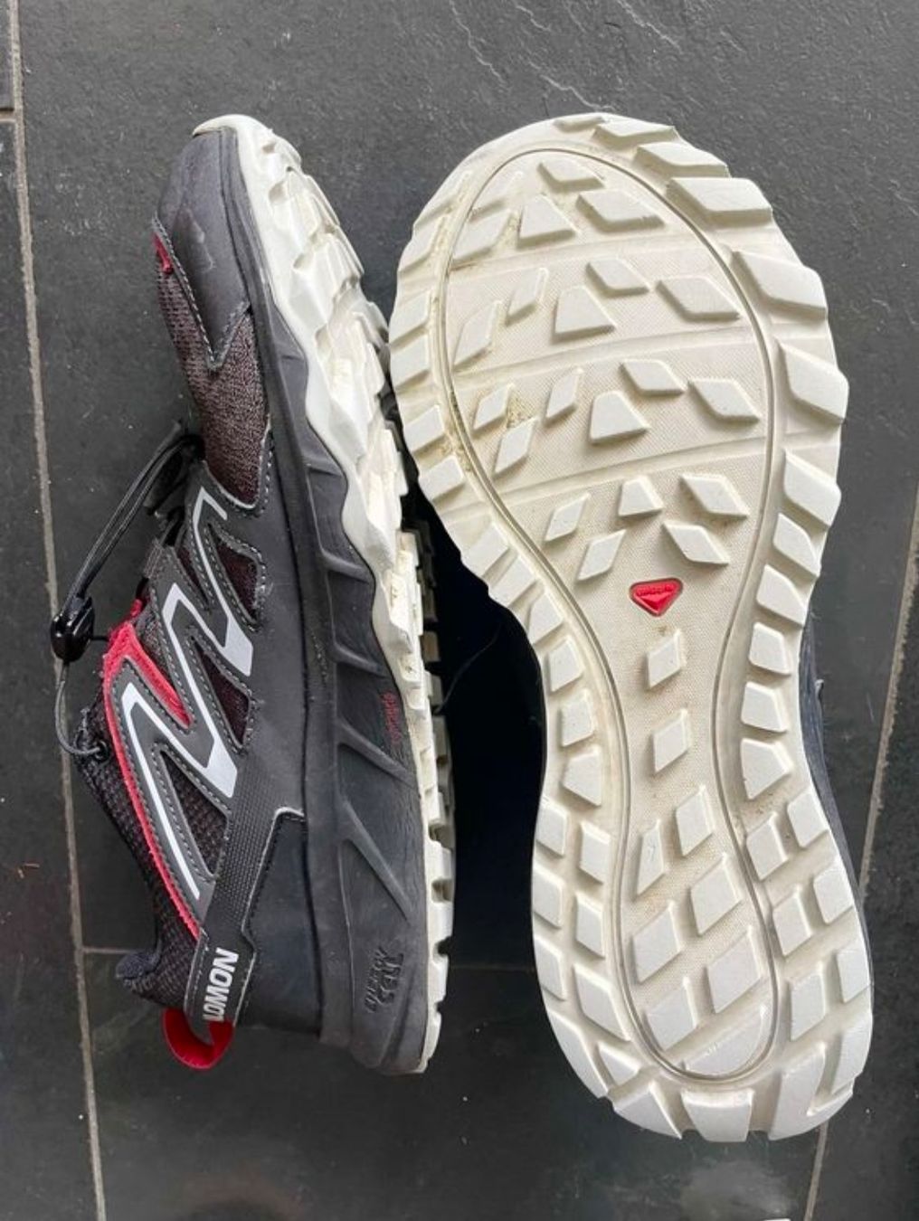 Salomon Scarpe da uomo: Salomon 43 1/3 – Nuovo (secondo la descrizione) da Fribourg venduto da b4s_8d8p 1