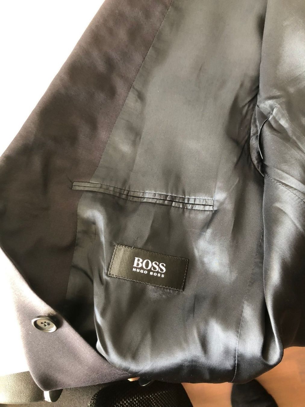 Hugo Boss Jacken: Veste Hugo Boss bleu marine – Gebraucht aus OBERENGSTRINGEN von Lolo6316 2