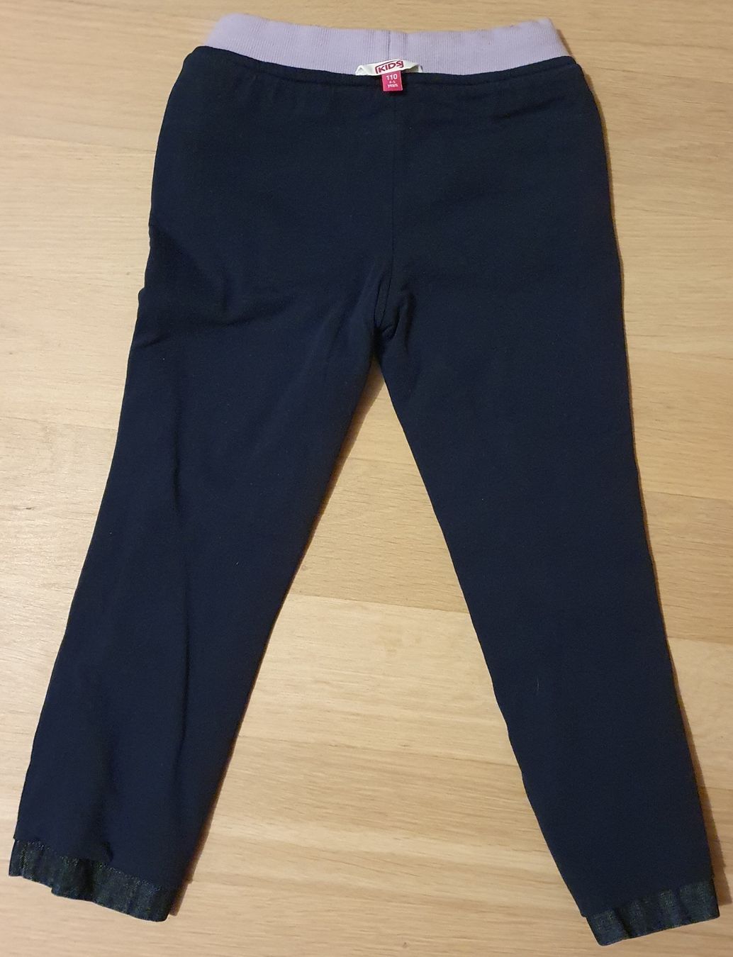 Pantaloni: Pantalon fille doublé taille 110 – Usato da Prilly venduto da jmf1970 1