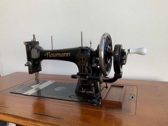 Macchine da cucire: Nähmaschine vintage – Nuovo (secondo la descrizione) da Basel venduto da ser_qy29