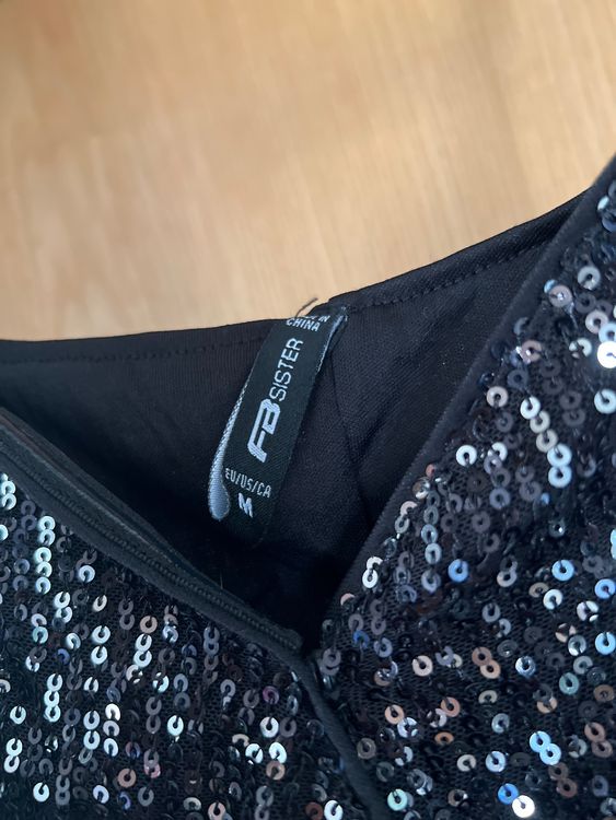 Glitzer Jumpsuit kurz gr. M, neu Kaufen auf Ricardo