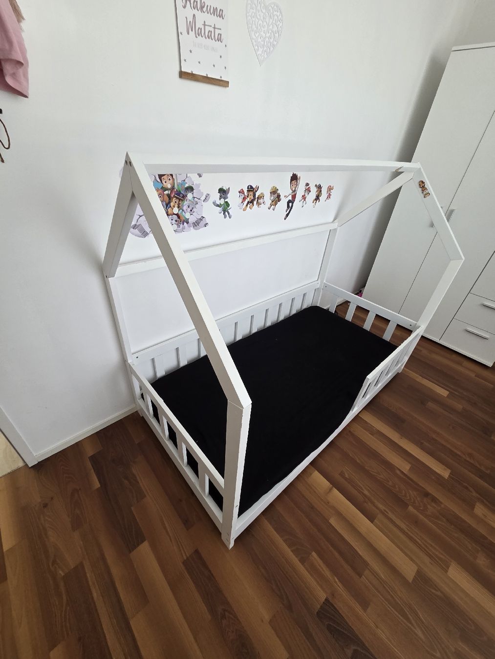Letti: Kinder-Hausbett inkl. Matratze – Usato da Bad Zurzach venduto da Domse_Bachi 1