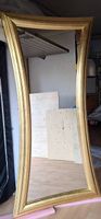 Spiegel mit Rahme mit  Gold Effekt