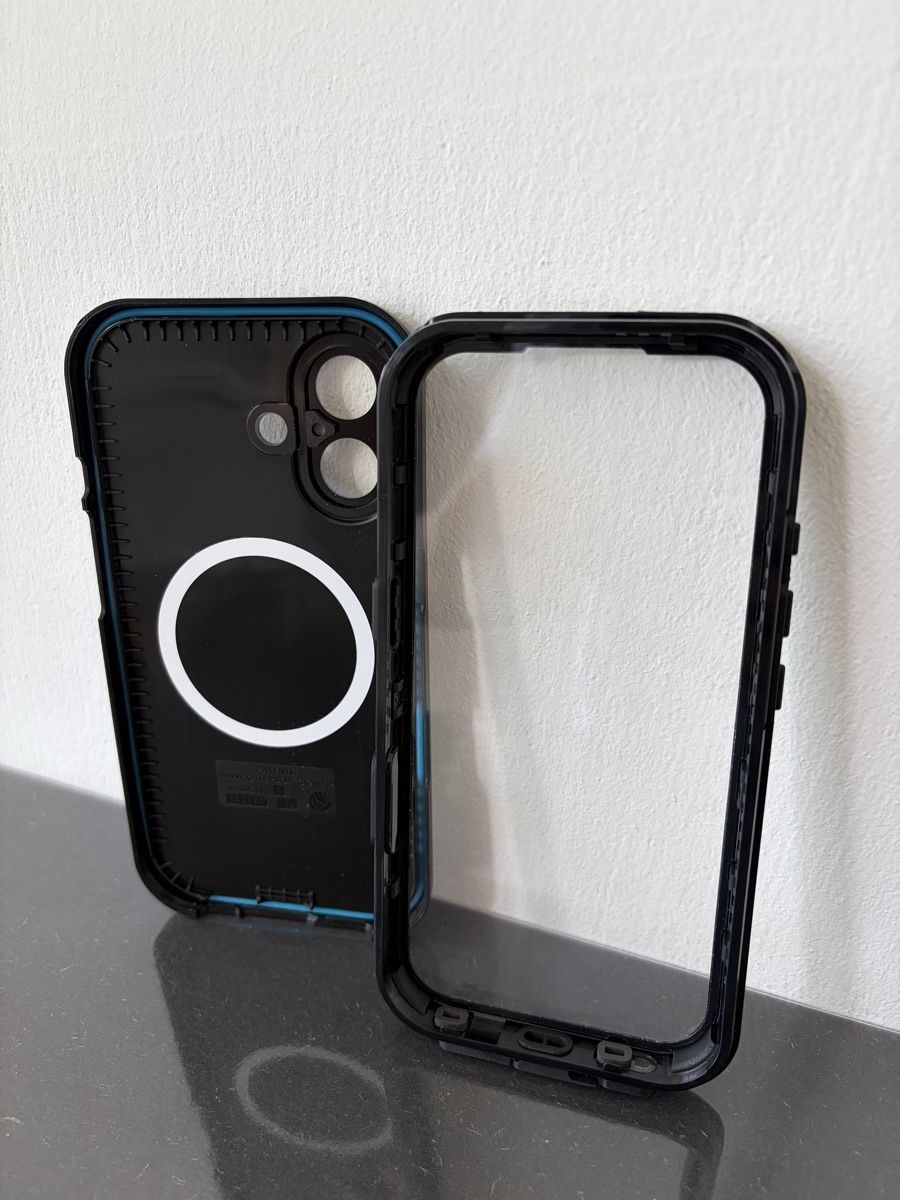 OtterBox Coques & Protection écran: Hülle OtterBox Serie Frë iPhone 17 – D'occasion à Walenstadt par cor_y9xz 4