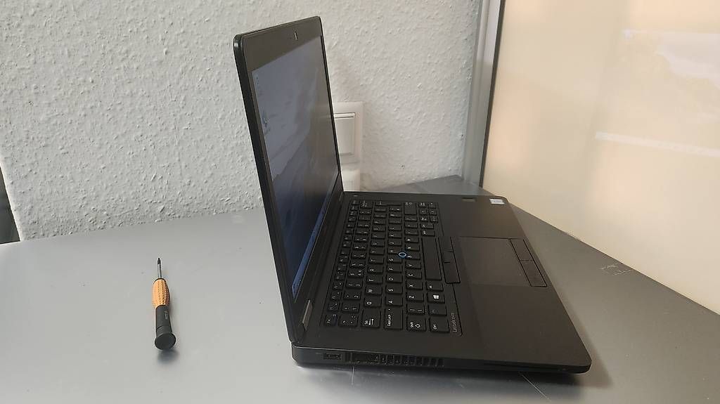 Notebooks: Dell Latitude E5470 14" Intel Core i7 vPro 6th Gen – Gebraucht aus Donneloye von ire_767q 1