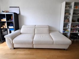 Cremefarbenes Mikrofaser-Sofa mit Longchair