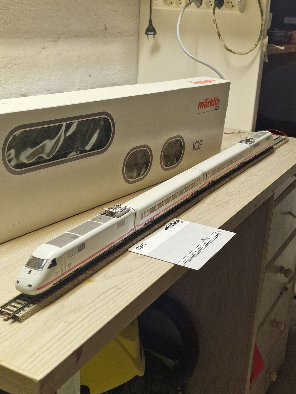 Märklin Modellini di ferrovie: Märklin HO ICE 3371 Modellbahn Zug  – Usato da Herzogenbuchsee venduto da ioa_zcm6 4