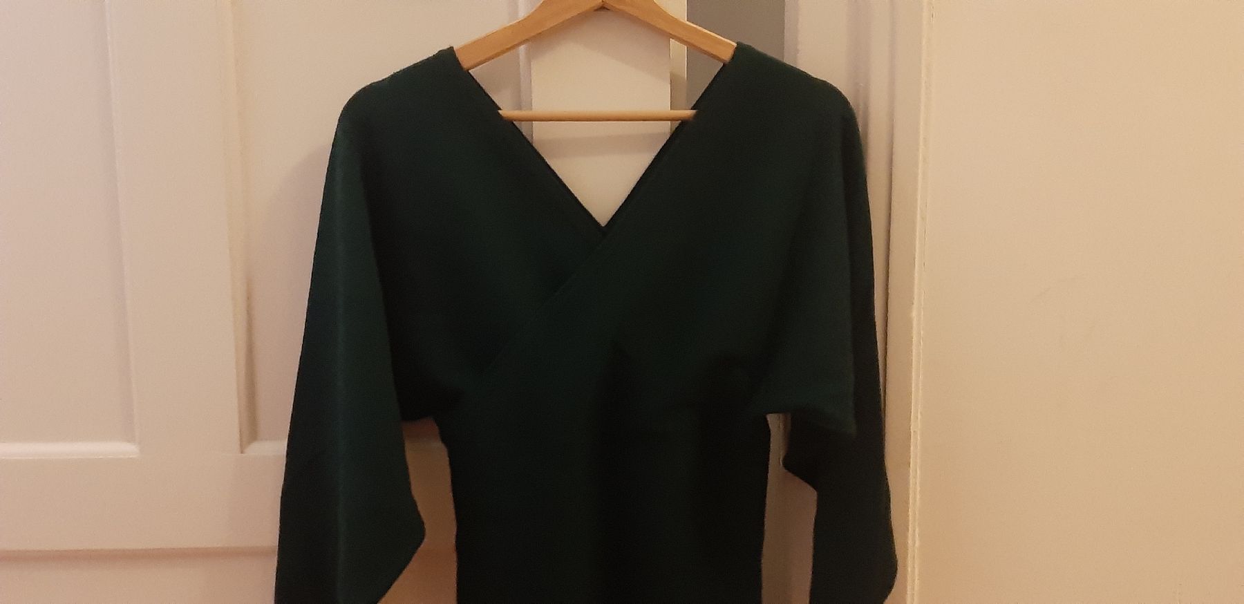 Mango Robes: MNG Elegantes Pulloverkleid Gr. S – Neuf avec emballage d'origine à Zürich par Venecia25 4
