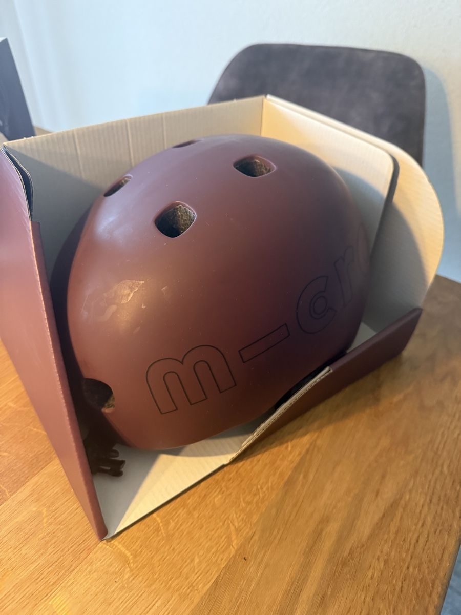 Micro Caschi: Micro Helm – Nuovo e nell'imballaggio originale da Staad SG venduto da dali_at