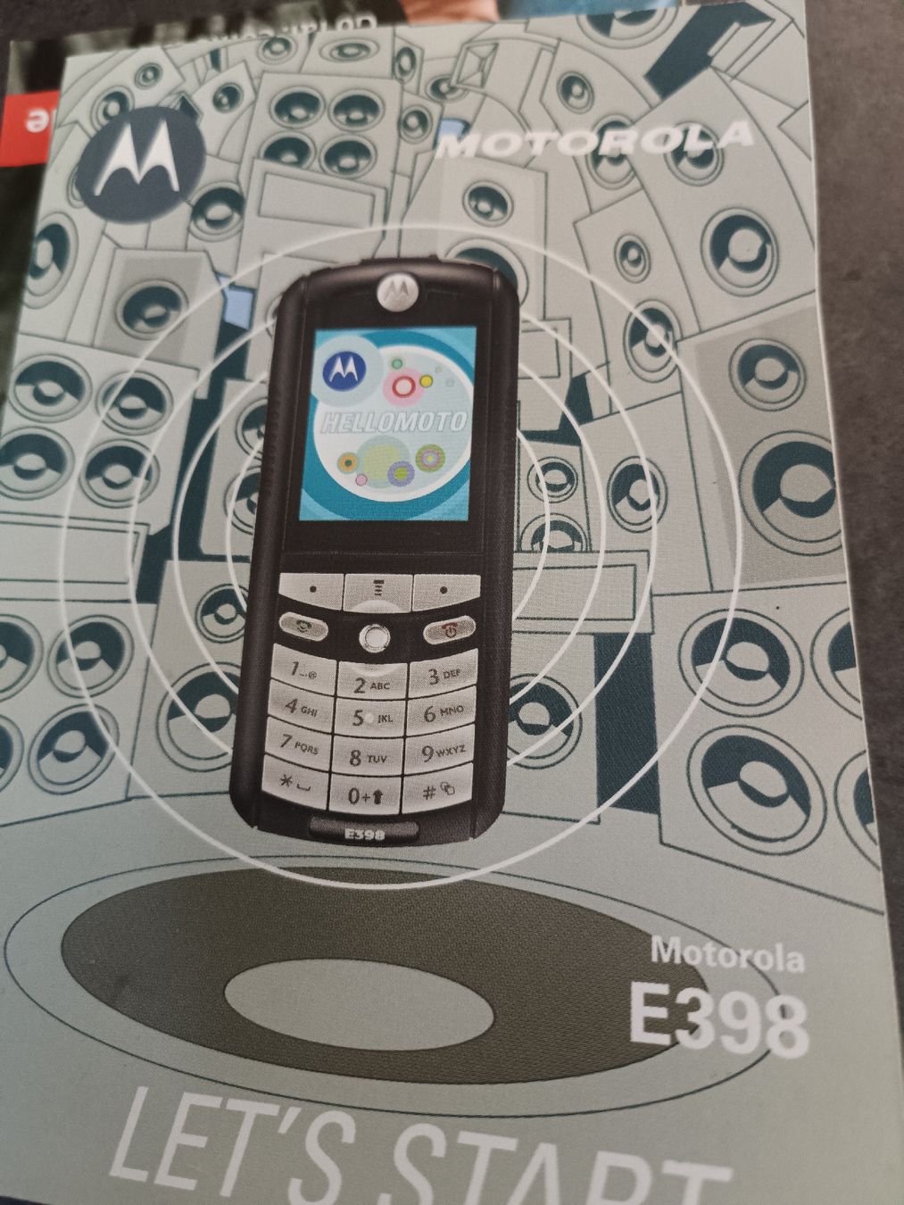Motorola Portables: Motorola E398 Handy Retro Kult – D'occasion à Münchenbuchsee par Ruth0 4