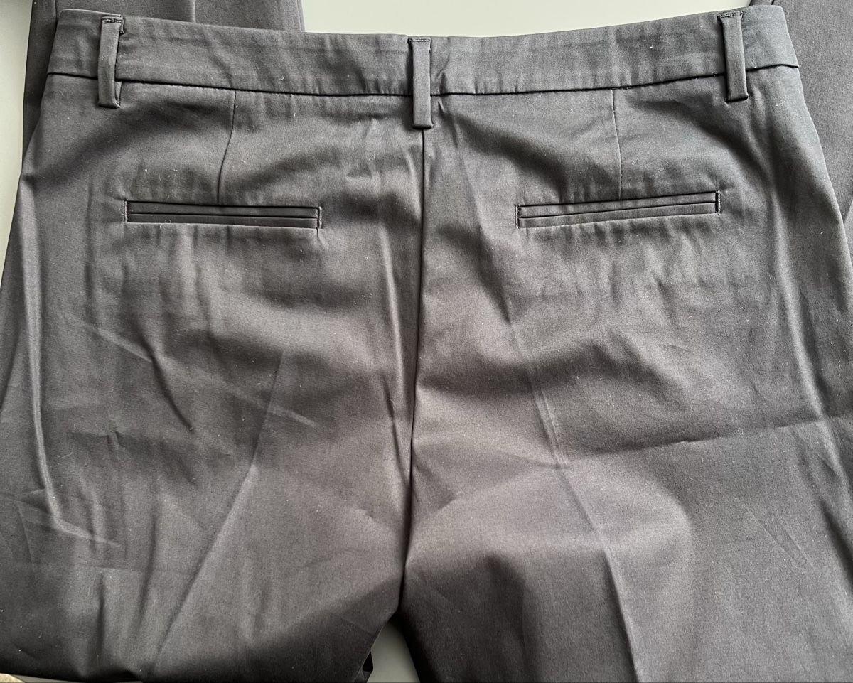 Benetton Pantalons:  Benetton Hose schwarz  – D'occasion à chur par Ika11 5
