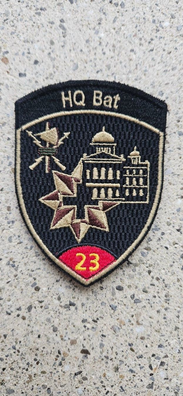 Schweizer Armee Placchette & Badge: *** Badge HQ Bat mit Klett *** – Nuovo e nell'imballaggio originale da Riedholz venduto da fr_sIruP