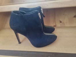 Schwarze Stiefeletten Gr. 37 mit Reissverschluss