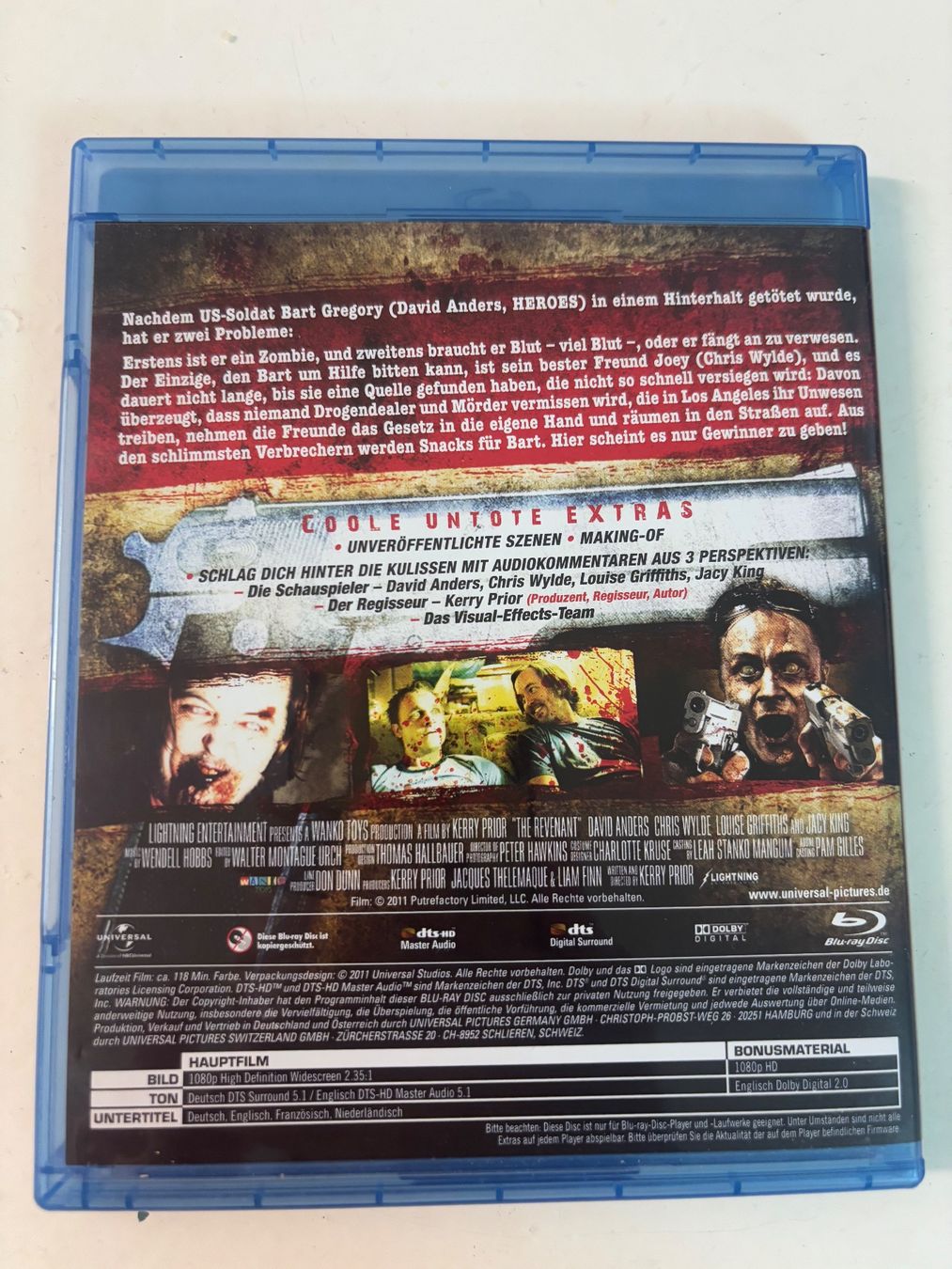 Tous les DVDs: UNTOTE WIE WIR. (BLURAY) – D'occasion à Basel par san_2qlq 1