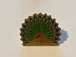 1 Pin Kentavit Pfau