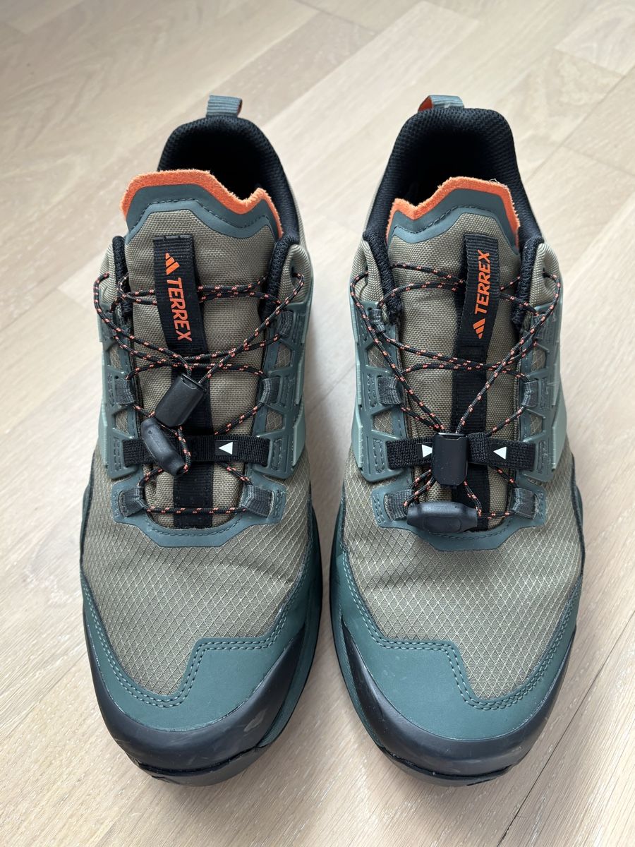 Scarpe da uomo: Adidas Terrex Wanderschuhe, Grösse 43 1/2, Neuzustand – Usato da Kaltbrunn venduto da lp0_ft8x 2