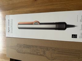 Dyson airstrait