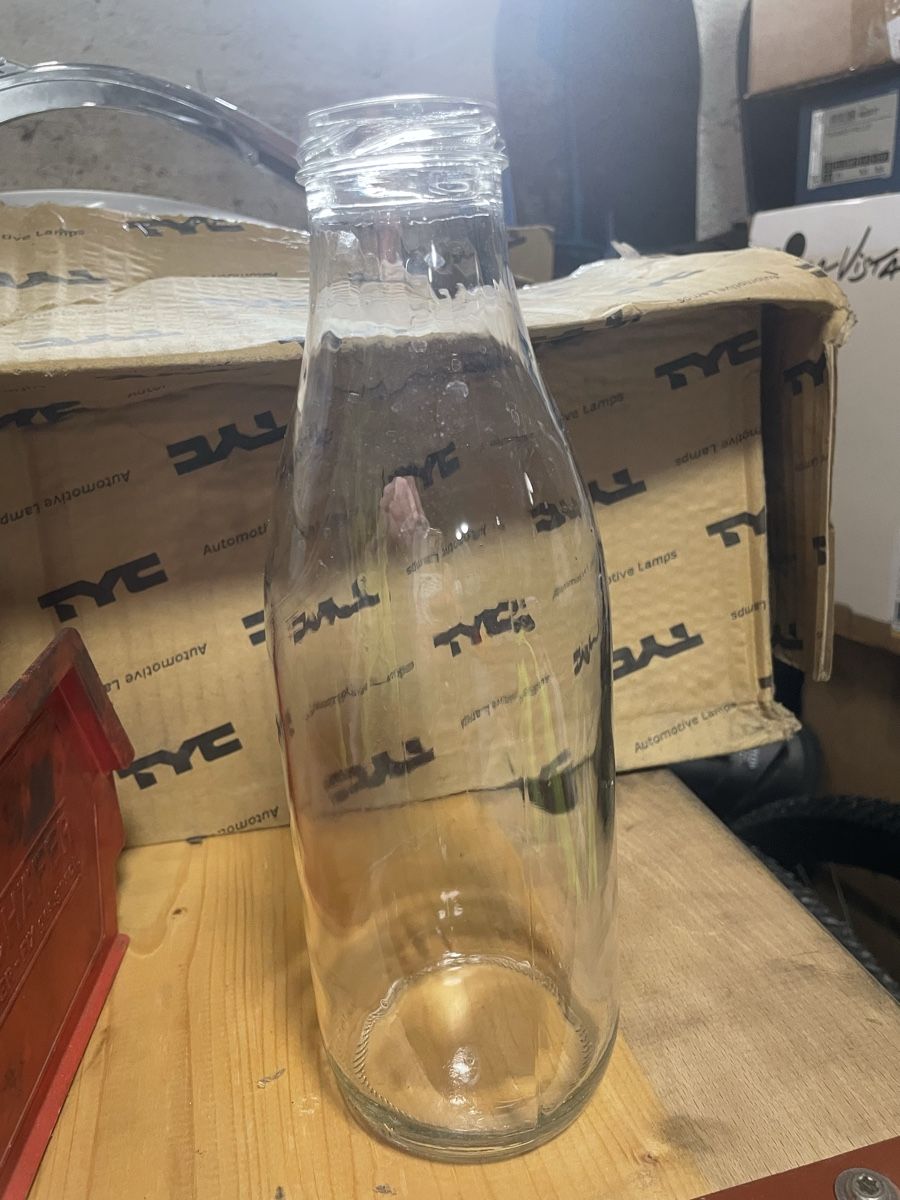 Sonstiges Geschirr & Gläser: Bouteille à col large 1 litre  – Neu und originalverpackt aus Chavornay von emi_btv5