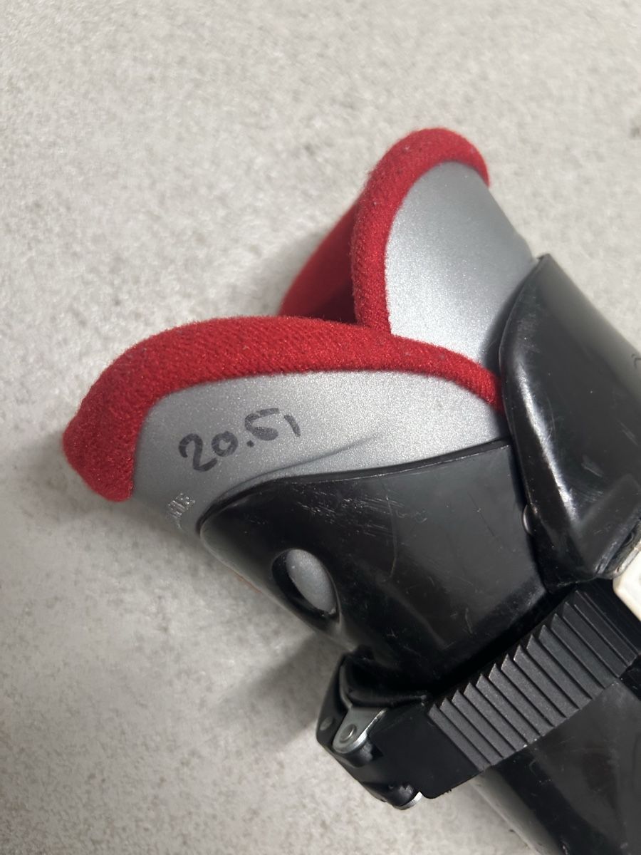 Scarpe per ragazzi: Kinder Skischuh – Usato da Zäziwil venduto da Liv696 2