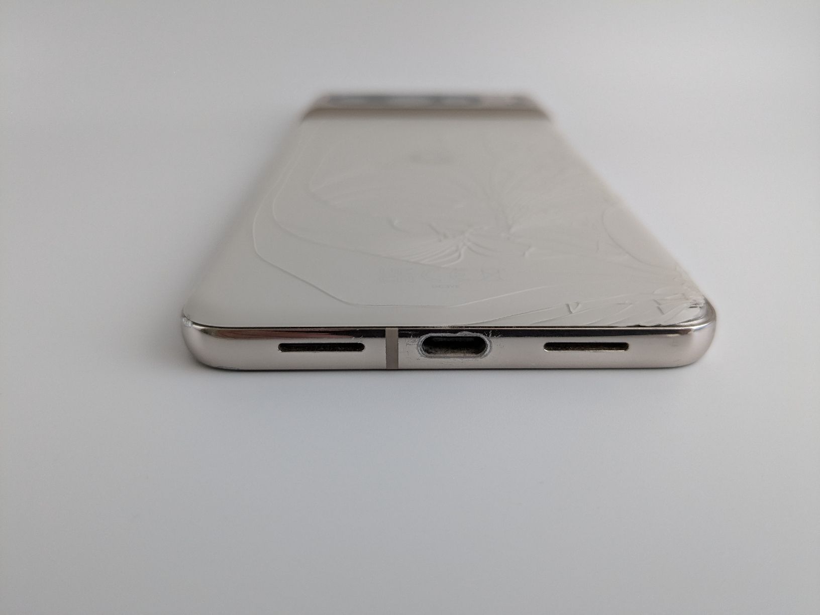 Google Portables: Google Pixel 8 Pro (White) - 256GB - Working but Defective – Défectueux à Grenchen par gabifp 7