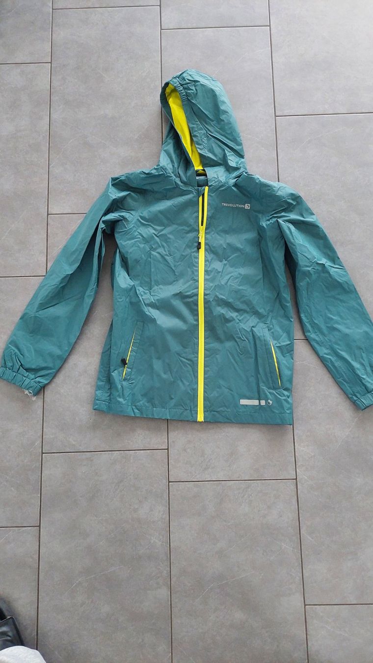 Giacche & Cappotti: Regenjacke Grösse 152 – Usato da Rupperswil venduto da sana7 1