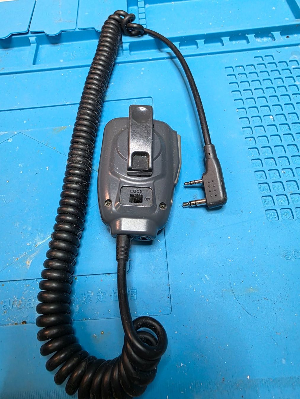 Kenwood Radiocomunicazione: Funkgerät 5 Stk. Kenwood Mike – Usato da Zürich venduto da HB9EZE 3
