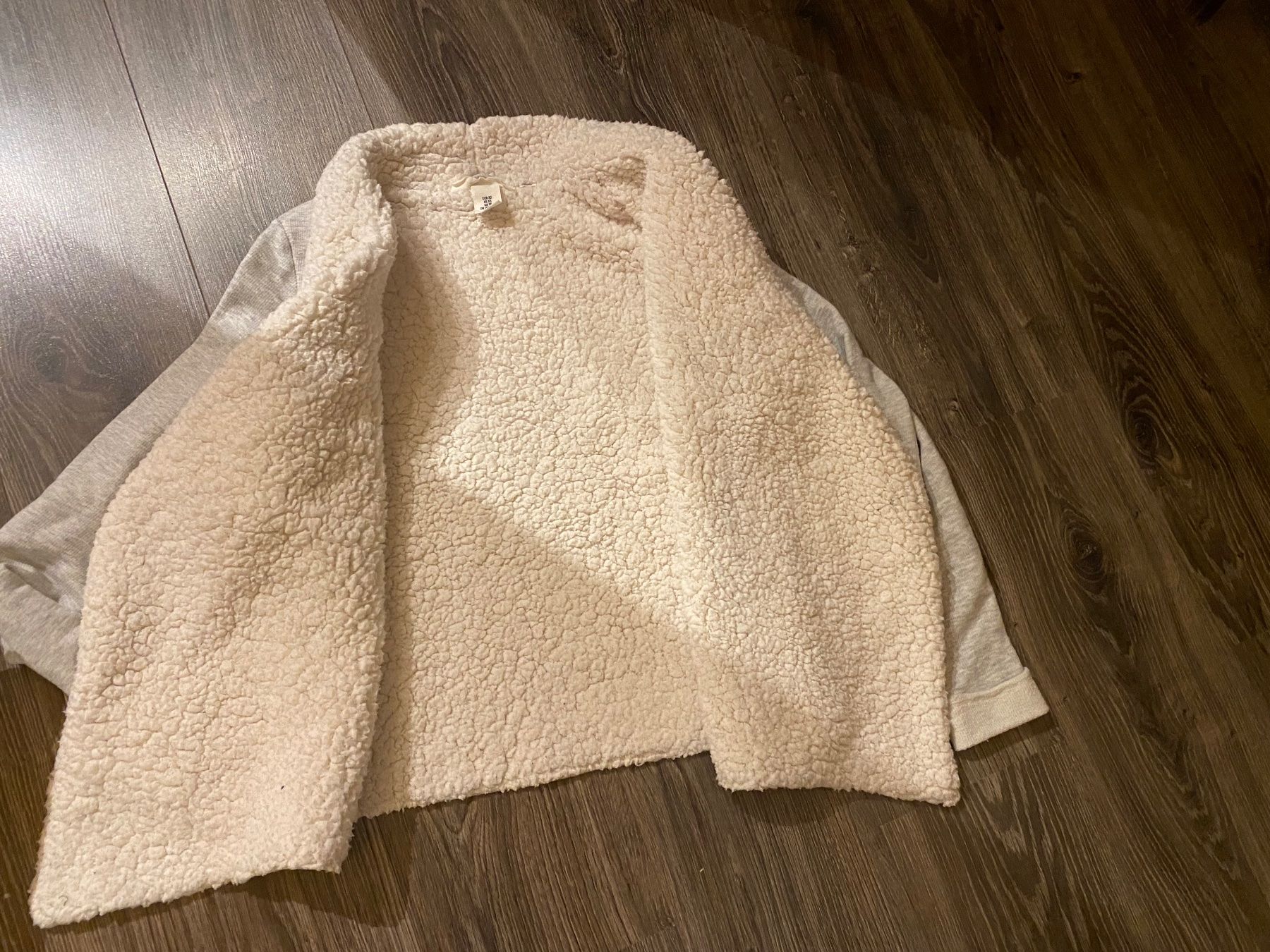 H&M Maglioni & Felpe: Jaquette pull 164 – Usato da chermignon venduto da pioupioumf 1