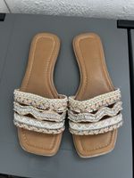 Damen Pantoletten beige mit Verzierungen Grösse 38