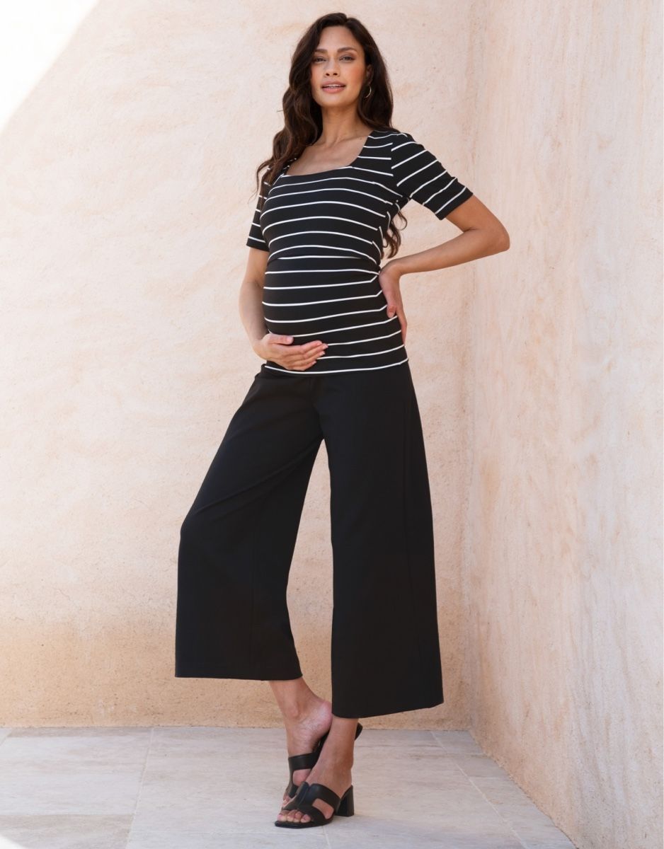 Top: Seraphine Square Neck Stripe Nursing T-Shirt – Usato da Trin venduto da kat_pmj8 1