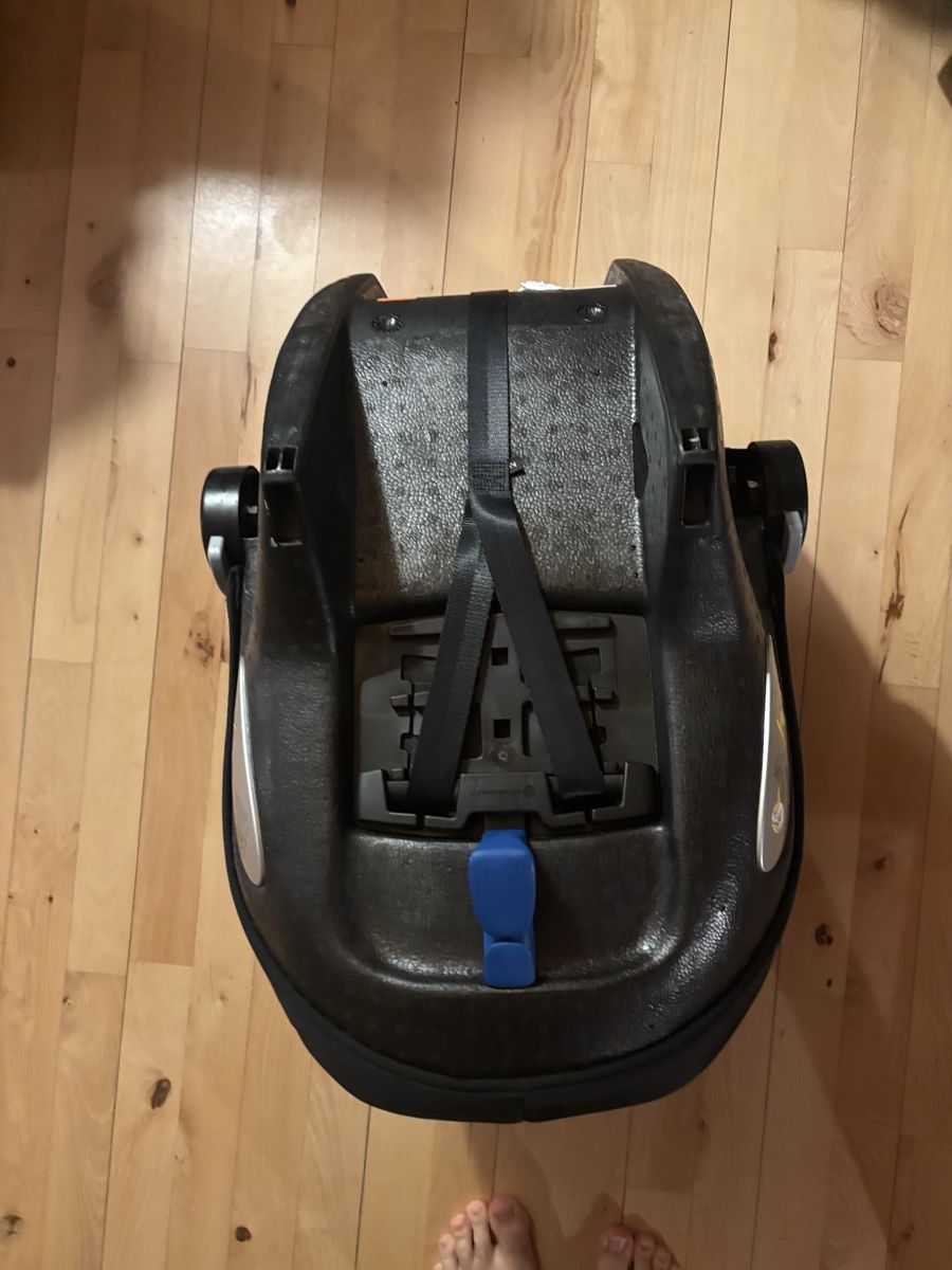 Seggiolini per auto: Avionaut Pixel Kindersitz mit Isofix Station – Usato da Worb venduto da Leschinski 2
