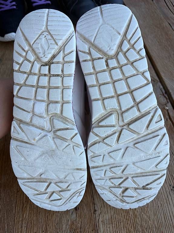Scarpe da donna: Skechers Gr.37 – Usato da Thun venduto da danceT 2