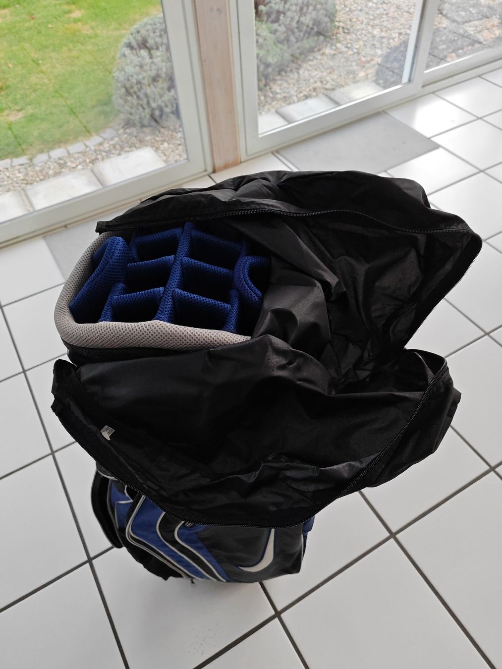 Nike Taschen: Nike Golfbag – Gebraucht aus Limpach von Probscht 4