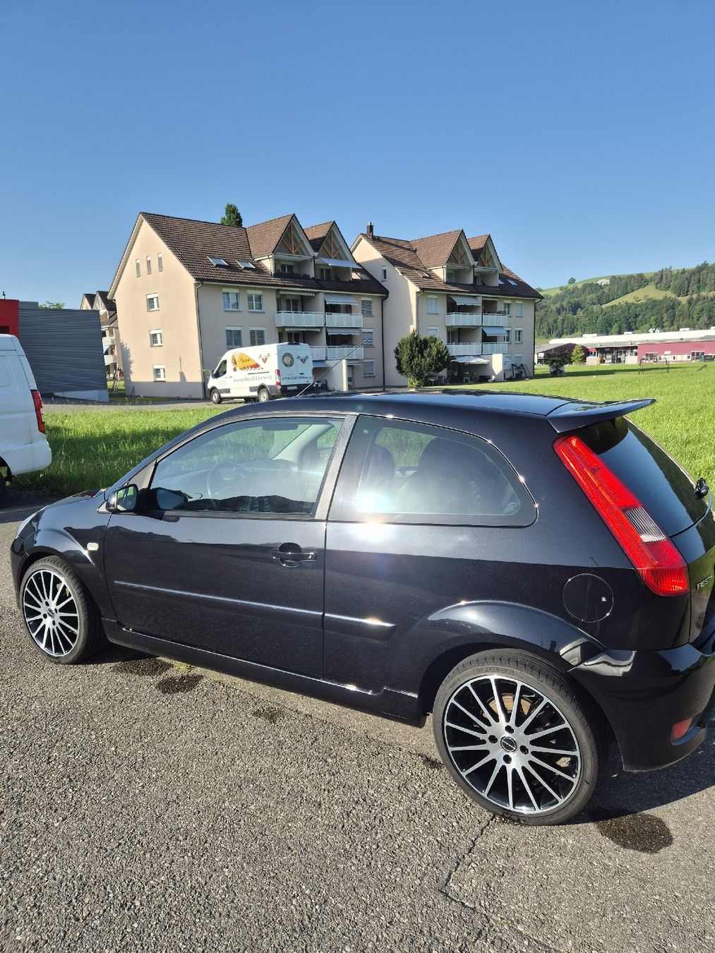Ford Automobili: Ford Fiesta ST 2.0 16V – Usato da Wattwil venduto da samu.fri 3