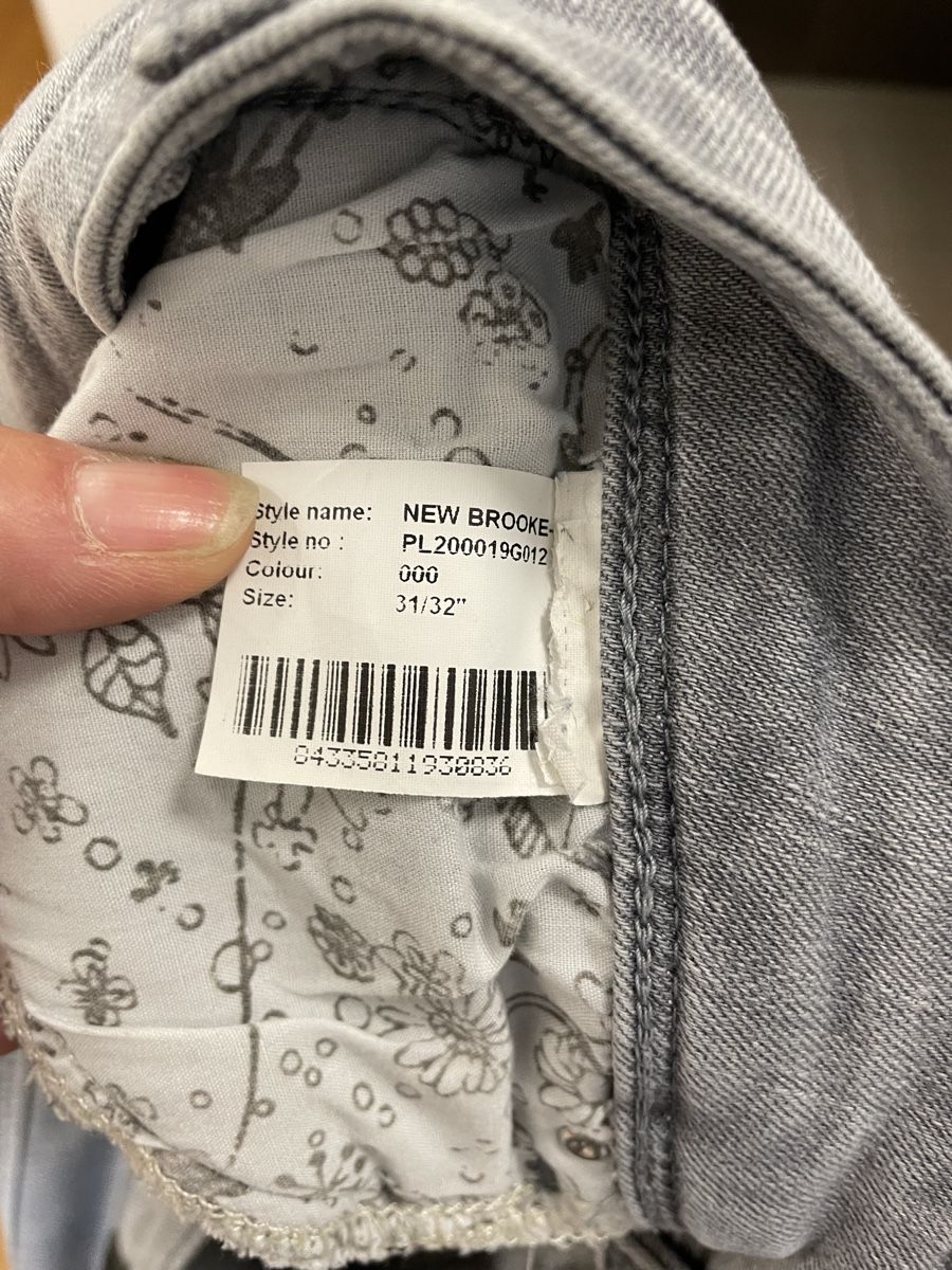 Pepe Jeans Jeans: Pepe Jeans New Gr. 31 – Usato da Haldenstein venduto da nicB74 2