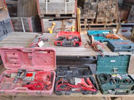 6x Profi-Werkzeuge im Set (Hilti/Bosch)