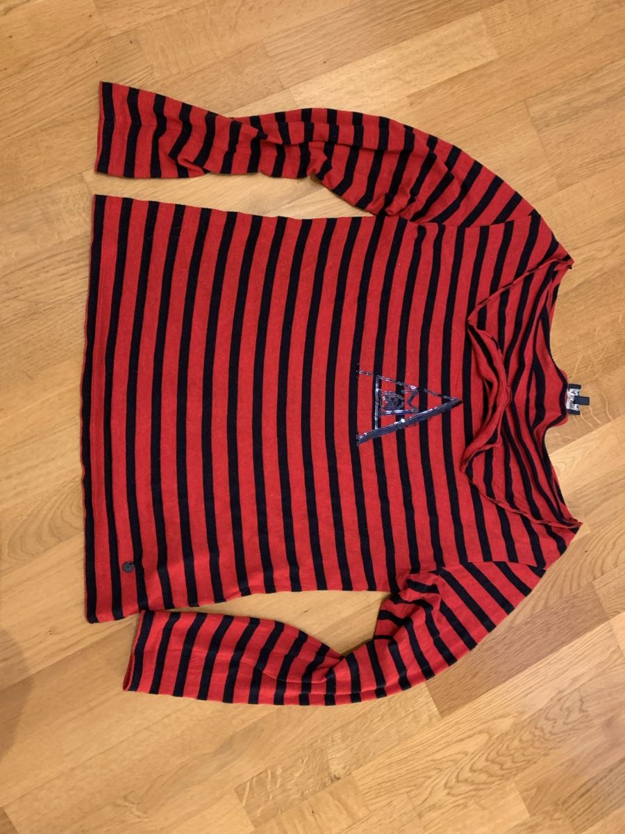 Armani Pulls & Sweat-shirts: Armani Oberteil Grösse M – D'occasion à Ostermundigen par des_t9vv 1