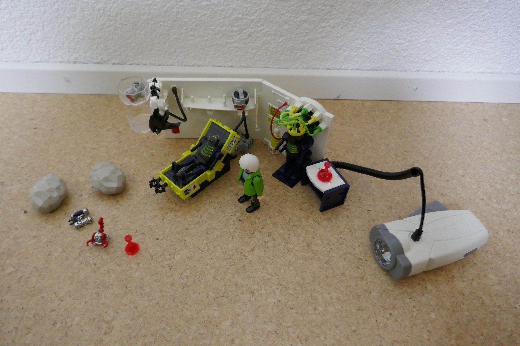 Playmobil Giocattoli: Playmobil Top Agents Roboter Labor 4880 – Usato da Ballwil venduto da goldi360 1