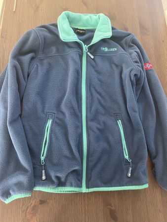 Fleecejacke Trollkids blau grün Grösse 152
