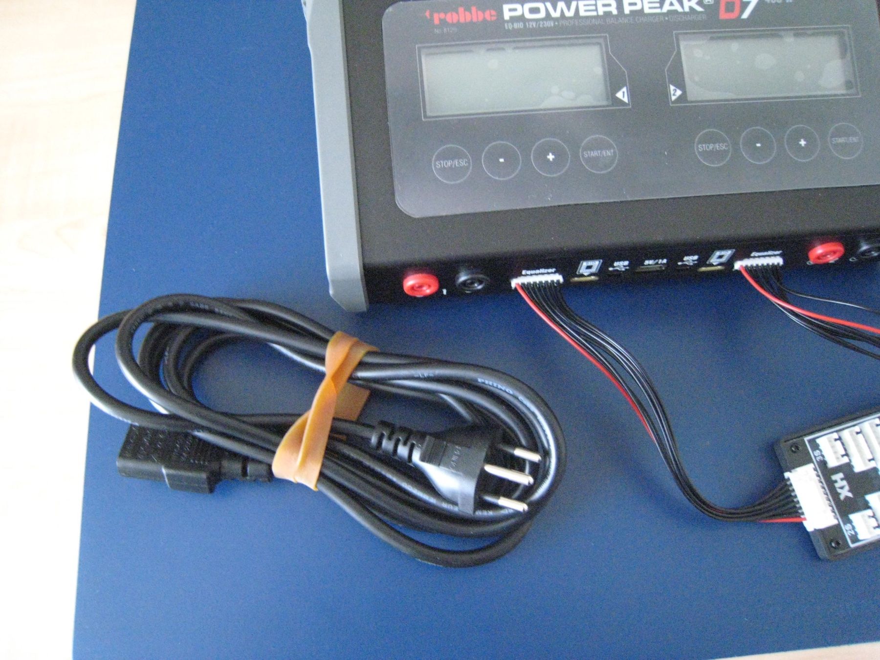 Akkus, Ladegeräte & Netzgeräte: Robbe Power Peak D7 EQ-BID 8129 – Gebraucht aus Holziken von Orion54 5