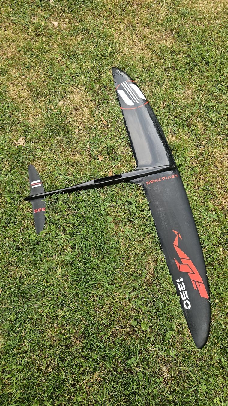 Sabfoil Tavole da surf e di nuoto: Sabfoil Leviathan 1350 (nur Frontwing!) – Usato da Zuzwil SG venduto da ToWaBu