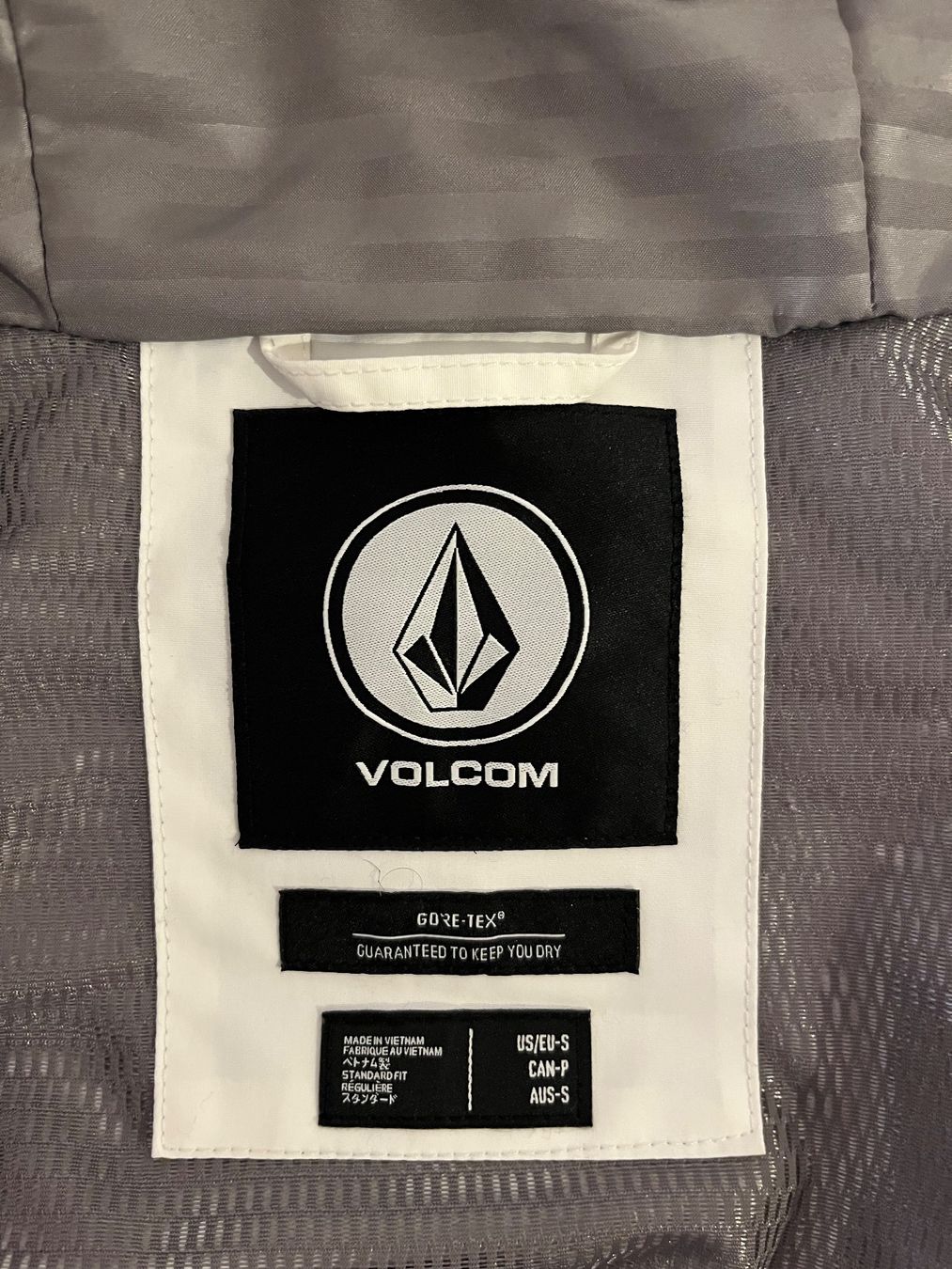Volcom Giacche: Volcom L GORE-TEX Jacket S – Usato da Wetzikon ZH venduto da MW.S 3