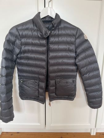 Moncler Jacke